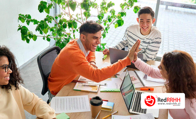 ¿Por qué Invertir en Programas de Bienestar para los Trabajadores? 1 IMG BLOG 00 REDES climalaboral9 Gestión de Personas y Remuneraciones, Reclutamiento, Selección, Evaluación del Desempeño, Promoción de un ambiente laboral positivo RED RECURSOS HUMANOS